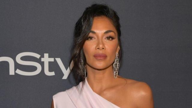 Никол Шерцингер се сгоди на Хаваите (СНИМКИ) 