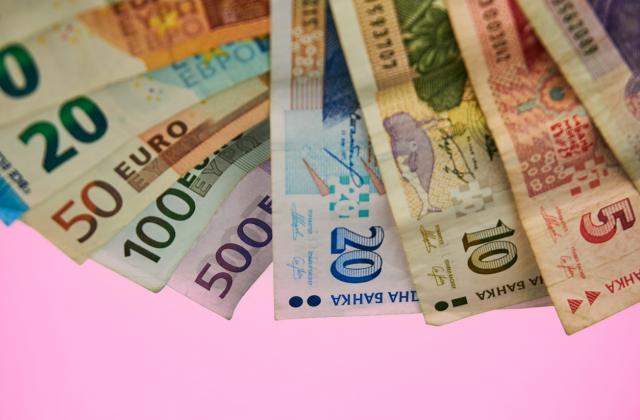 Законът за приемането на еврото ще бъде внесен до месец