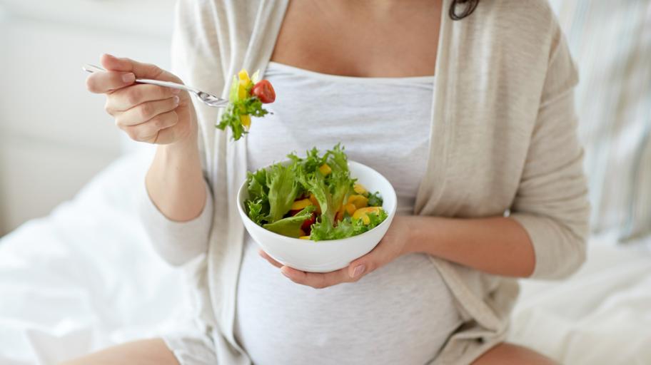 10 суперхрани, които е полезно да се ядат по време на бременност