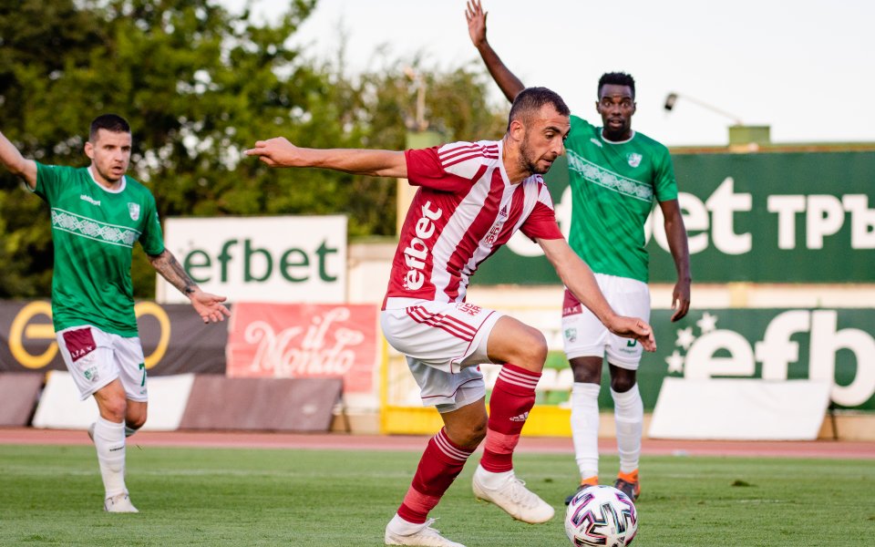 Отборите на Берое и ЦСКА 1948 закриват втория кръг в