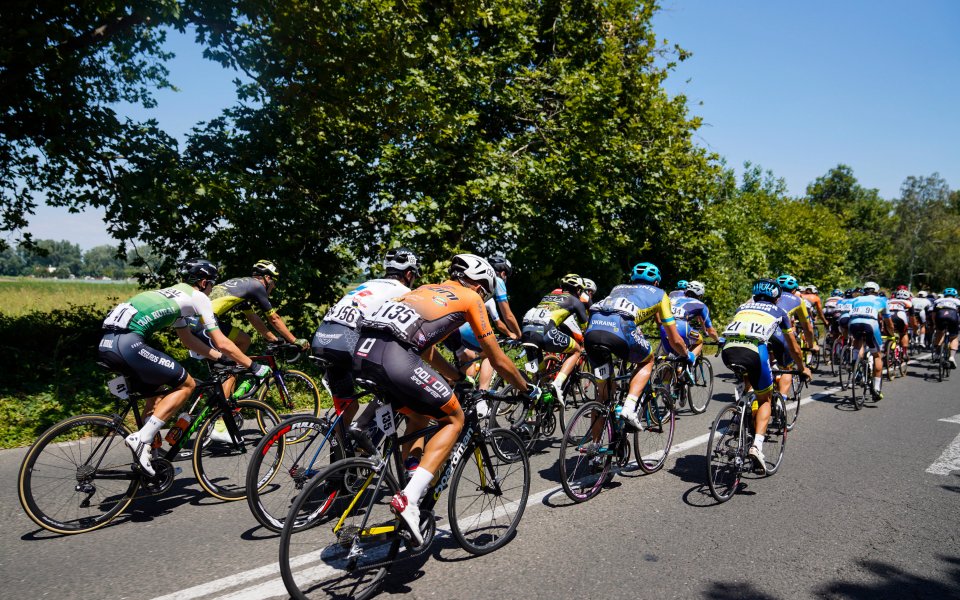 По-малко от 111 километра остават до края на 67-та Обиколка