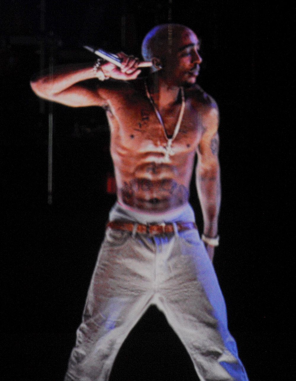 Концерт с холограмата на 2PAC