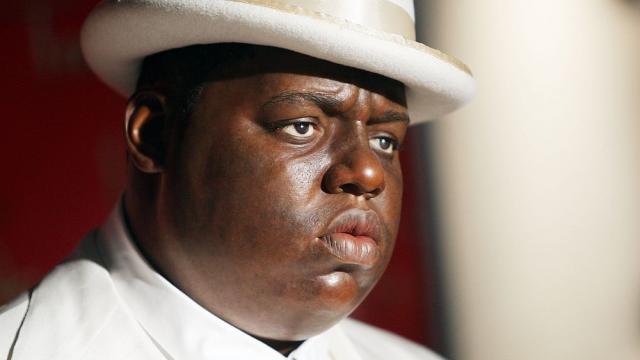 Пластмасовата корона на Notorious BIG продадена за рекордна сума (СНИМКИ/ВИДЕО)