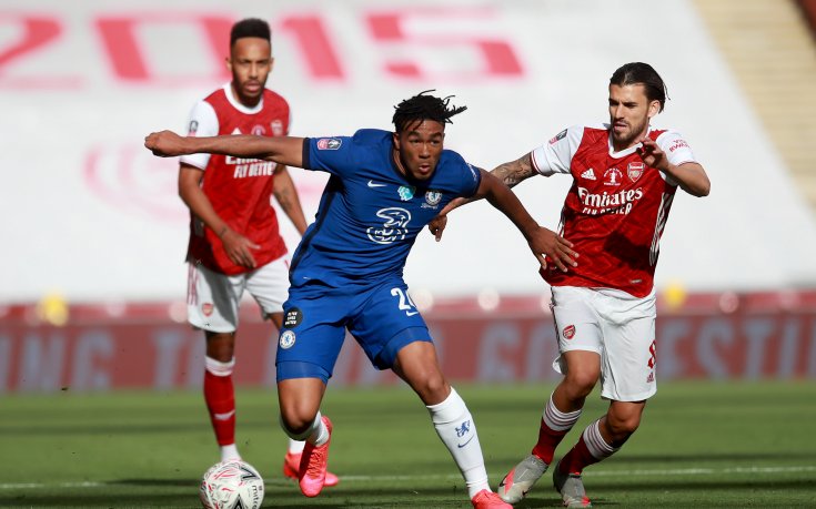 Английските клубове подвили опашки за Суперлигата след 2 тежки заплахи