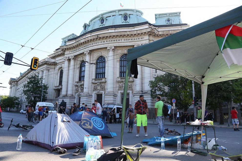 палатки Софийски университет палатков лагер
