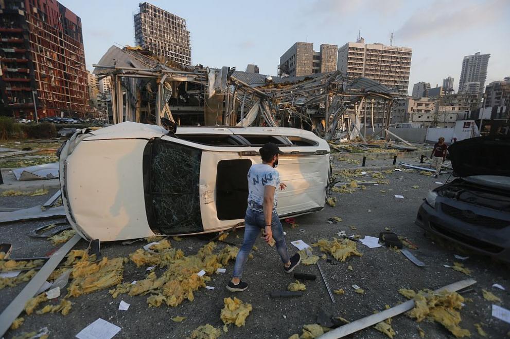 Eксплозии разтърсиха Бейрут