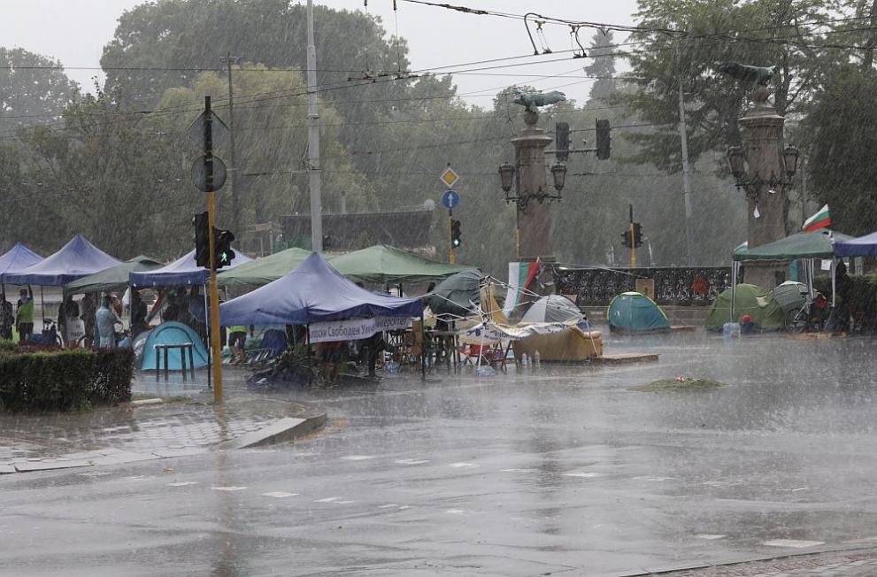  орлов мост дъжд митинг 