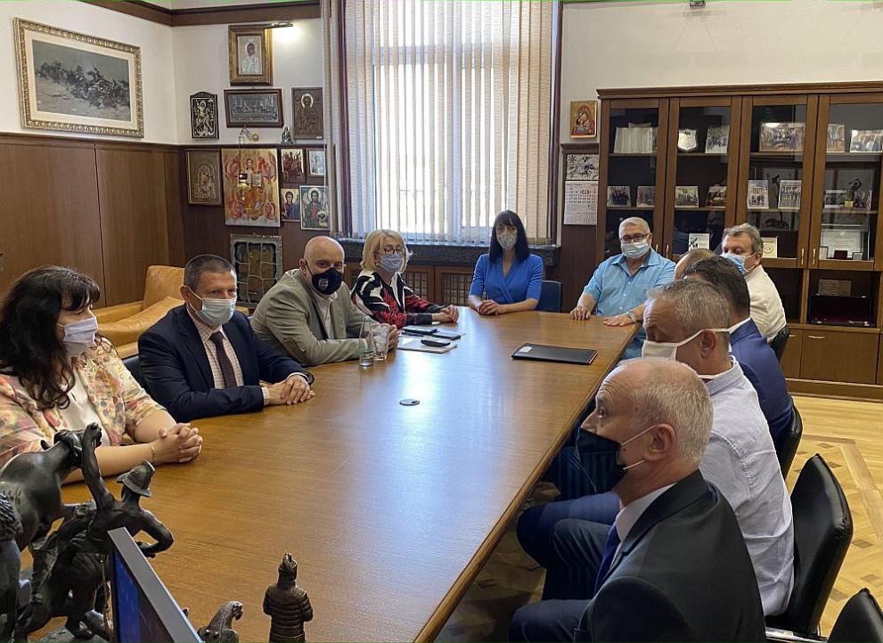  Иван Гешев се срещна с Главният прокурор Иван Гешев одобри административните ръководители на Окръжните прокуратури от Апелативен регион - Пловдив 