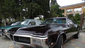 ретро автомобил