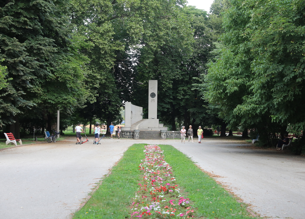 <p>Острова на &bdquo;Свободата&rdquo; Пазарджик</p>