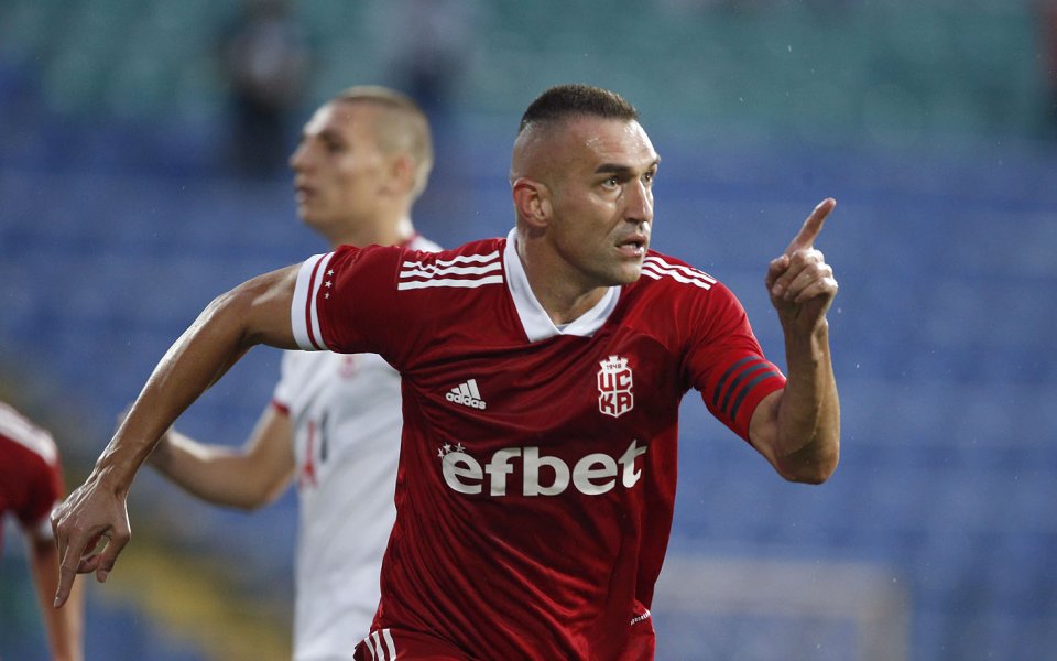 Капитанът на ЦСКА 1948 Мартин Камбуров бе избран за играч