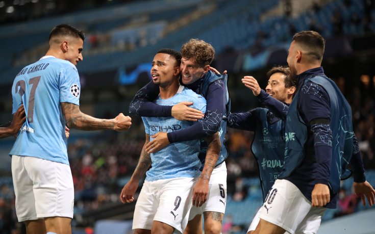 Комичен Варан изхвърли Реал от ШЛ и прати Сити напред (галерия)