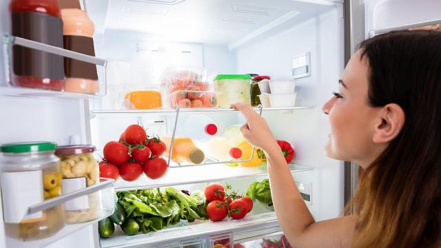 Храните, които не трябва да държите в хладилника (ВИДЕО)