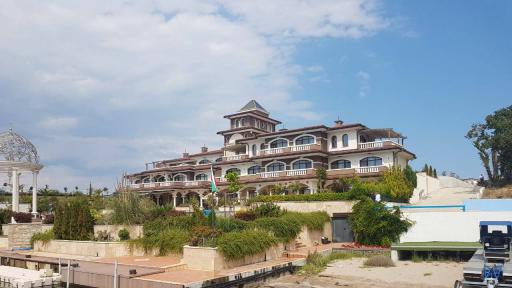  Множество нарушавания в парк 