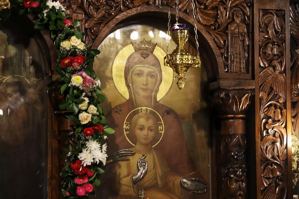 Църковният празник Успение на Пресвета Богородица (Успение Богородично или Голяма Богородица), който е един
