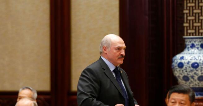 Беларуският президент Александър Лукашенко заяви, че иска да разговаря с