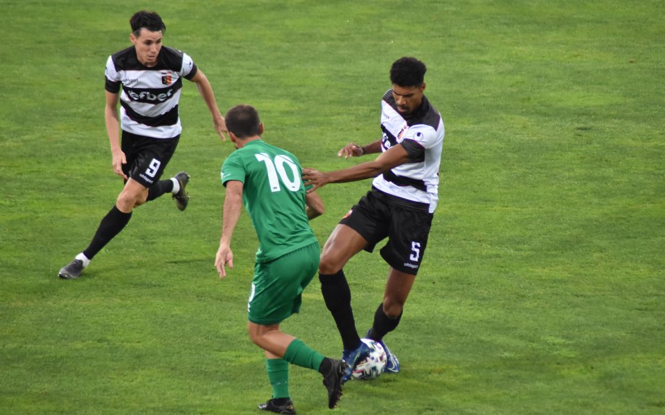 Прегледът в Германия е показал, че Давид Малембана ще се