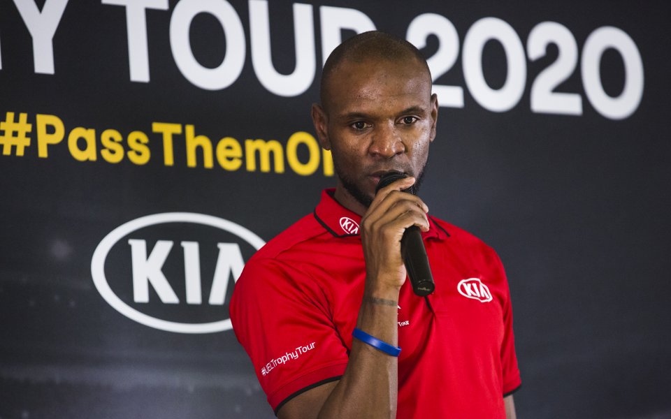 Спортният директор на Барселона Ерик Абидал се очаква да бъде