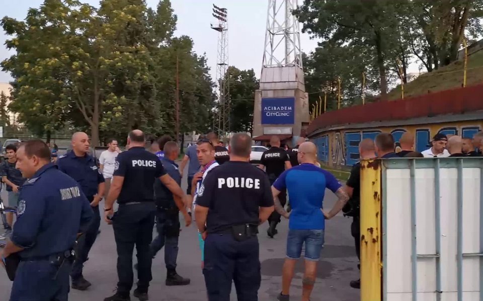 Слабите представяния на отбора на Левски едва ли са по