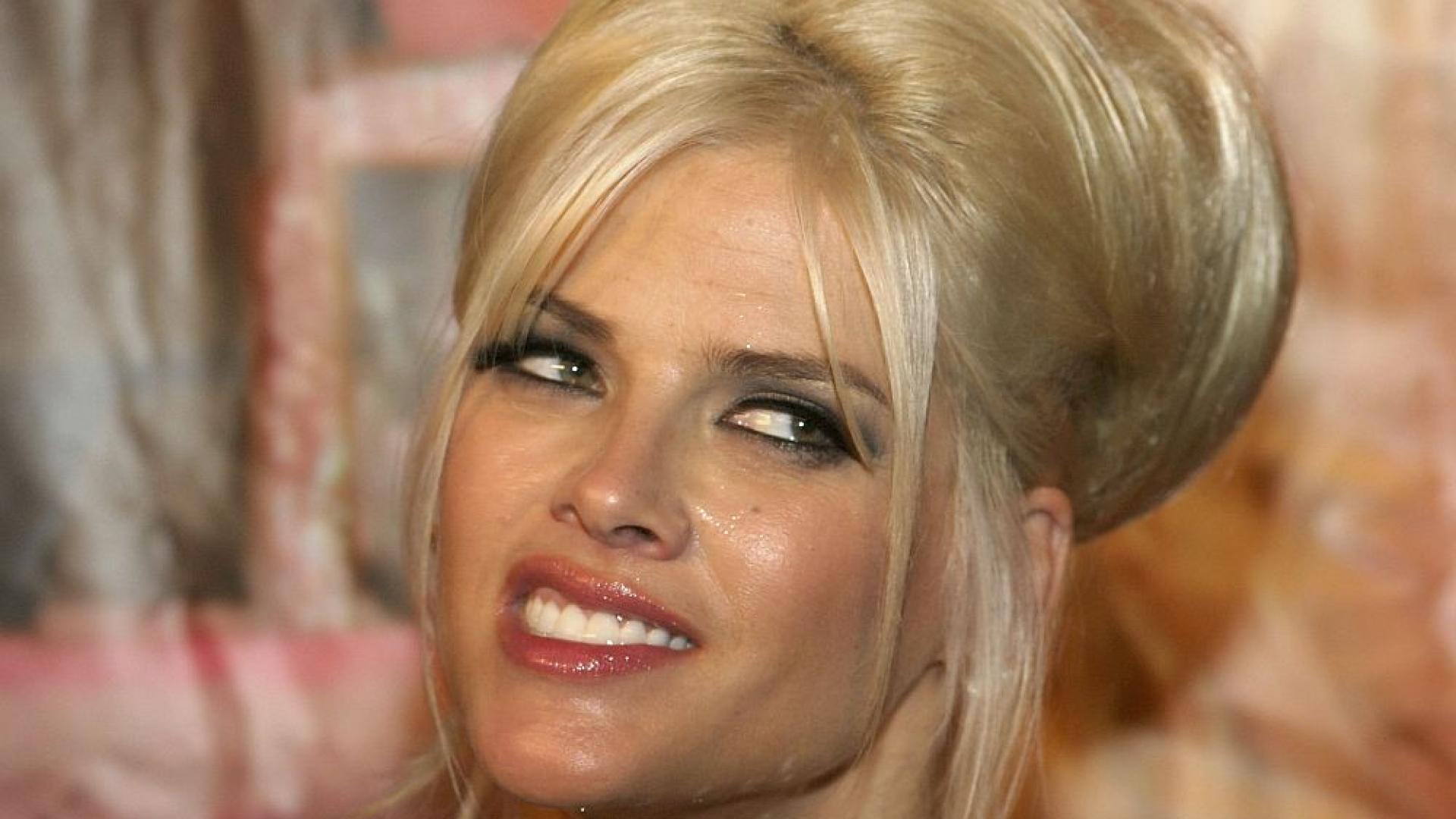 Мистерия обгръща зловещите обстоятелства при които прекалено много от момичетата