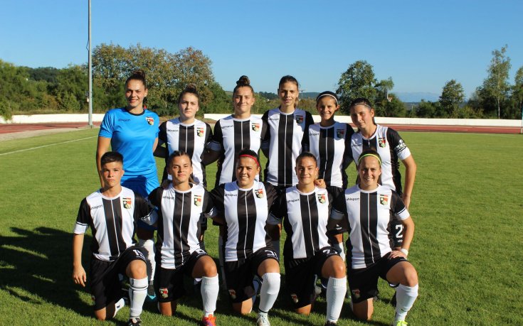 Дамите на Локо Пд биха Риал