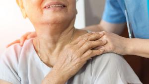 социални асистенти