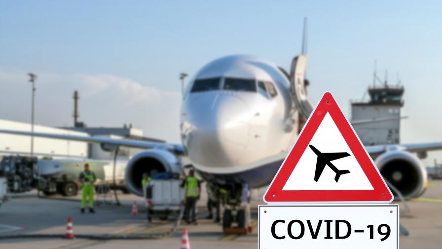 COVID-19: Защо доставката на ваксини може да се окаже предизвикателство за авиацията