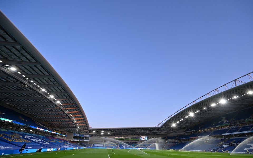 Отборът на Челси, който направи звездна селекция, гостува на Брайтън