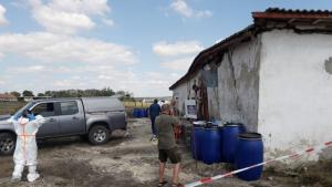 Унищожават над 24 тона пестициди от склад във Варненско