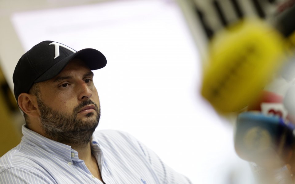 Фенската организация Тръст "Синя България", която притежава 10% от акциите