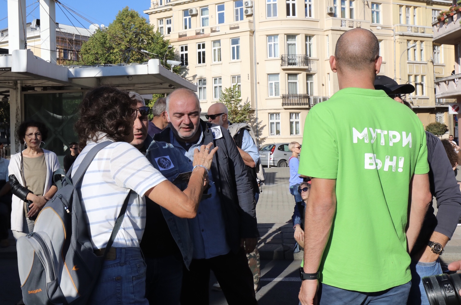 <p>Митинг-концерт блокира &quot;Орлов мост&quot;</p>