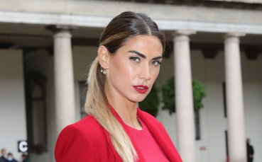 Мелиса Сата спира дъха по бельо