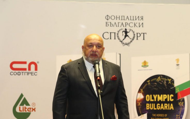 Красен Кралев с предупреждение към феновете
