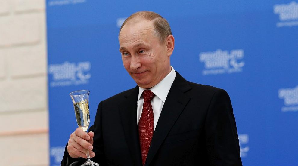 Владимир Путин на 73: Рождените дни на президента – скромни, работни и ...(СНИМКИ)