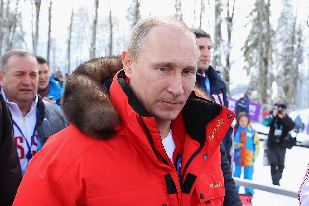 И президентът на Русия Путин попада под санкциите срещу руския спорт