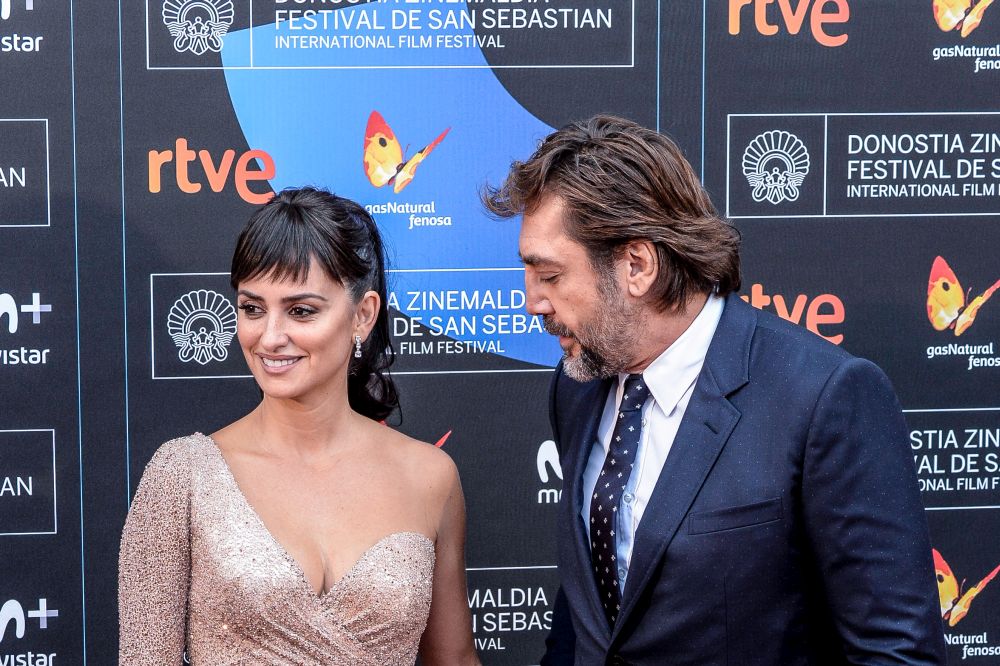 Много години по-късно, след като се събраха отново във филма на Уди Алън „Вики Кристина Барселона“ (2008), те осъзнаха, че се обичат и минаха през 2010 г. - на Бахамите. Пенелопе Крус обаче веднага заяви, че любовният им живот с Хавиер Бардем е „свещен“.