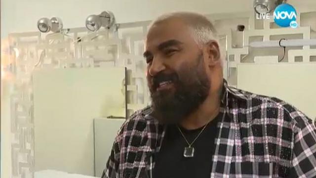 AZIS: Ежедневно разследвам кой стои зад маските в „Маскираният певец”