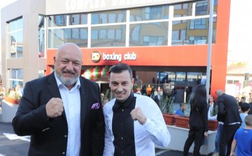 Министър Красен Кралев откри новия комплекс за бокс създаден от