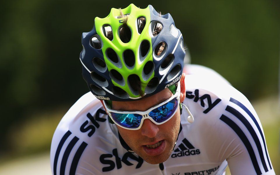 Британец взе първа победа в осмия етап от Джиро д'Италия