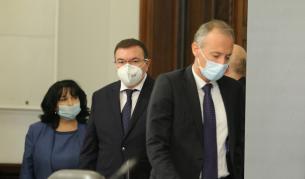 <p>Вълчев: По 5-6 учители се заразяват на ден с ковид-19</p>