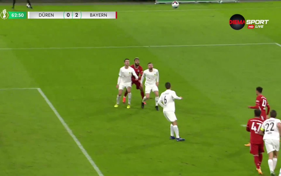 Дюрен - Байерн Мюнхен 0:3 /репортаж/ .native-ad-suggested-news { position: relative;