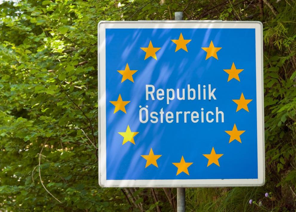 От събота Австрия въвежда изисквания за влизащи българи от 16 наши области