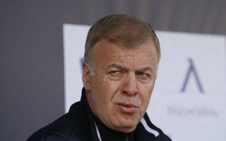 Феновете от страната: Управлението на Наско е тотален провал