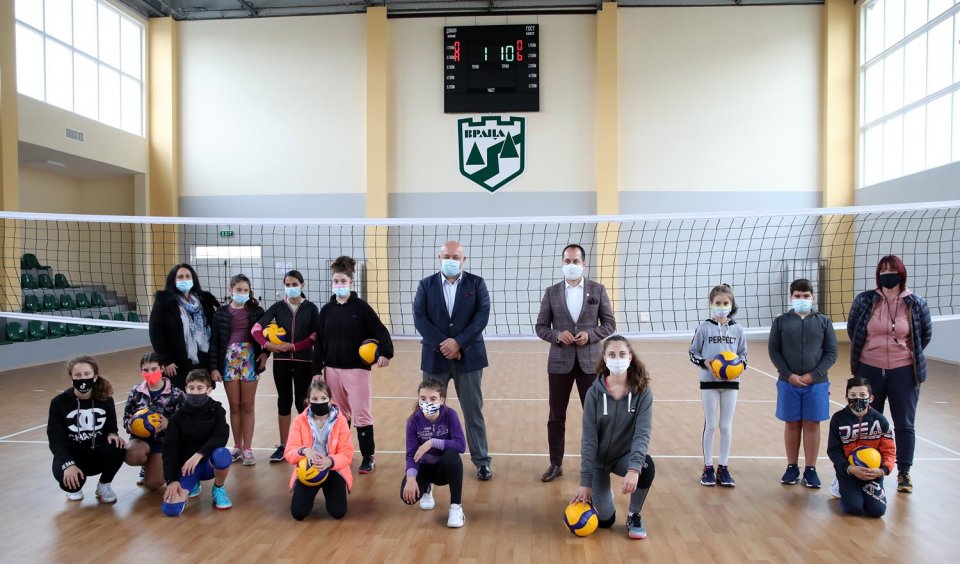 Откриване на нова волейболна зала във Враца от Красен Кралев1