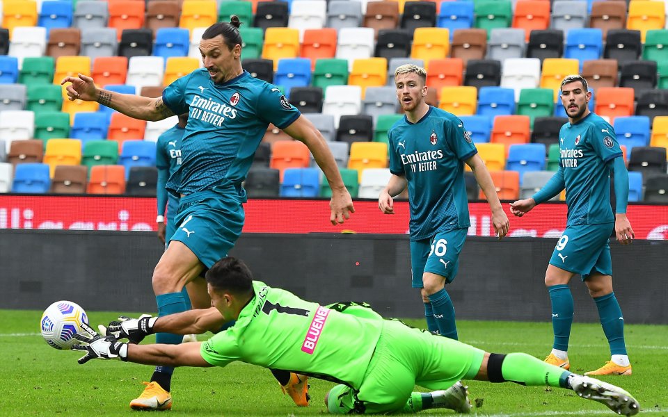 Удинезе и Милан играят при резултат 1:0 на "Дачия Арена"