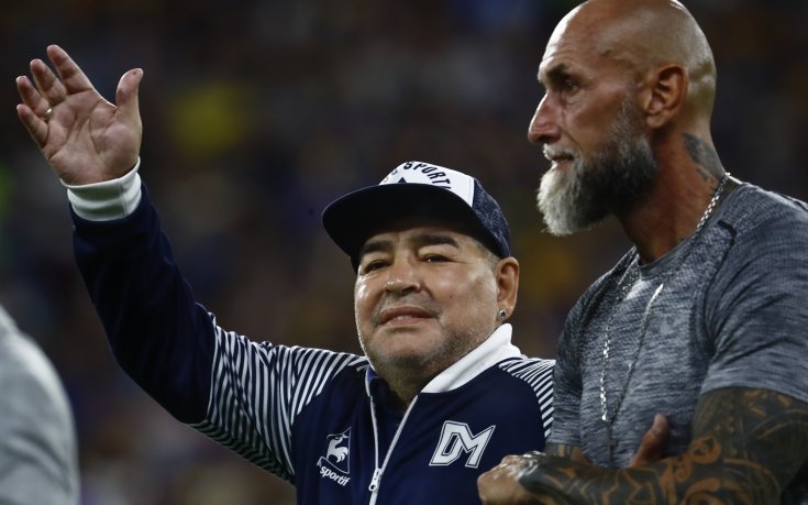 Пращат Марадона в клиника за зависими