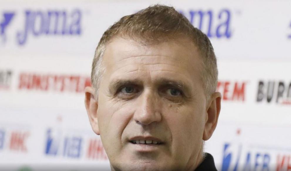 Бруно Акрапович потвърди, че ще заеме мястото на уволнения от ЦСКА-София Стамен Белчев