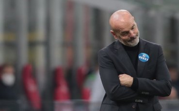Треньорът на Милан Стефано Пиоли е заразен с коронавирус Италианският