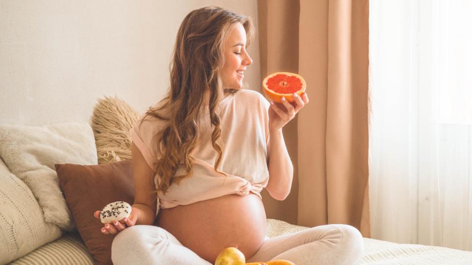 Когато сте бременна, имате нужда от повече определени хранителни вещества