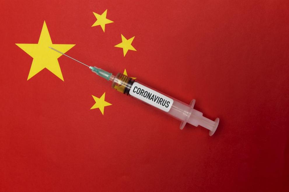 Тестовете на китайската ваксина в Бразилия бяха прекъснати от регулатора